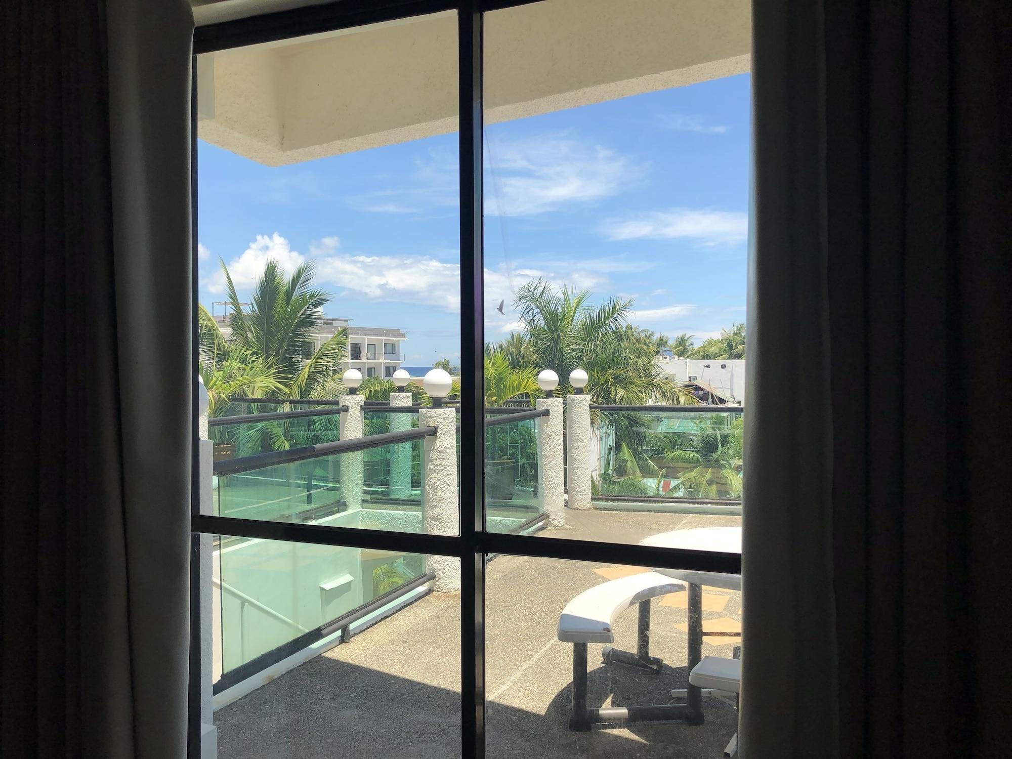 Turtle Inn Resort Manoc-Manoc Eksteriør billede