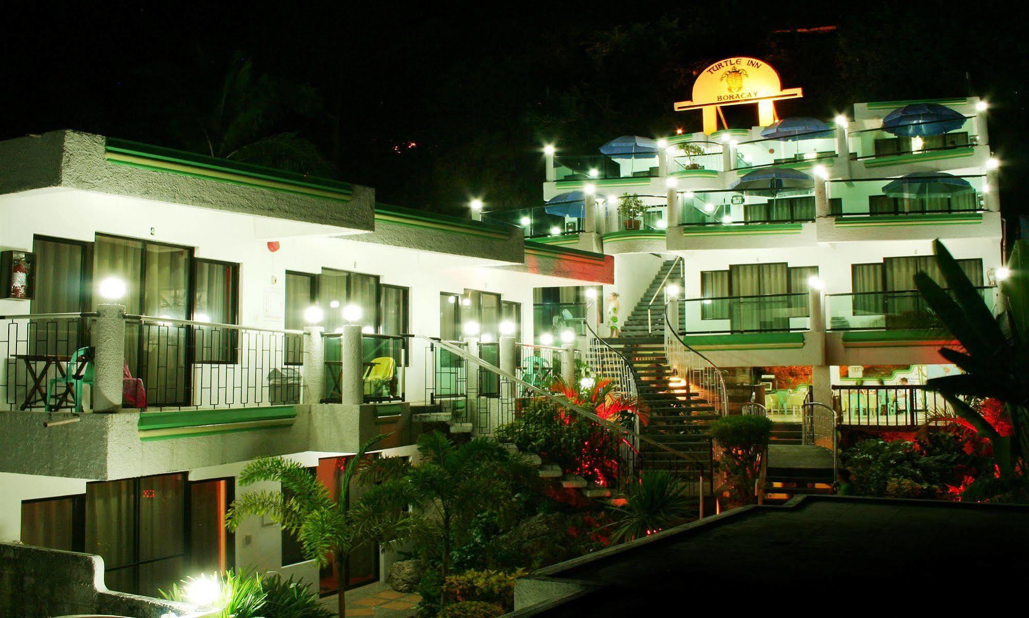 Turtle Inn Resort Manoc-Manoc Eksteriør billede