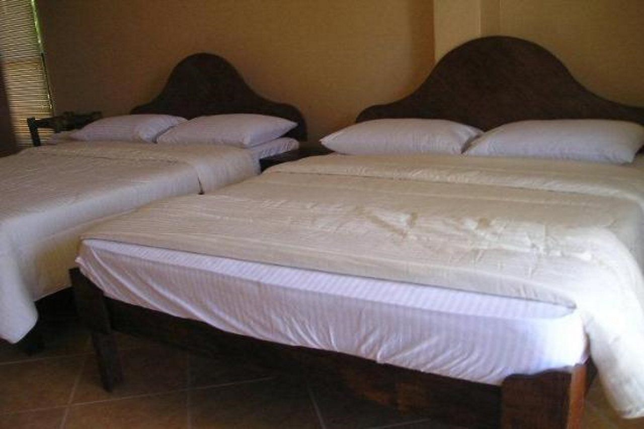 Turtle Inn Resort Manoc-Manoc Eksteriør billede